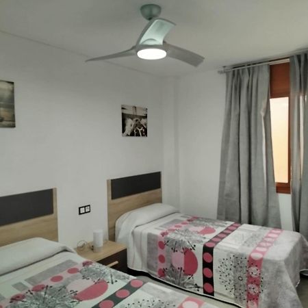 Apartamento Primera Linea De Mar En Ebrehogar L'Ampolla Exterior foto